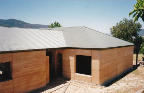 Rammed Earth Home by Riverina Rammed Earth